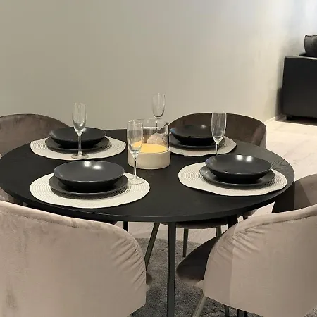 In Stromso - Roof Terrace - 2 Minutes To Train Station * Ντράμεν