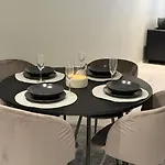 Modern & In - Roof Terrace * 드람멘